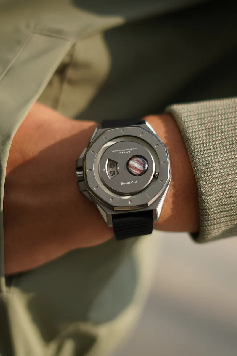 Saturn Watch
